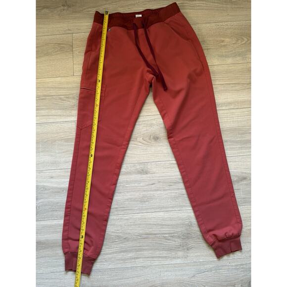 FIGS Women’s Technical Collection Jogger Scrub Pants - Picture 6 of 9